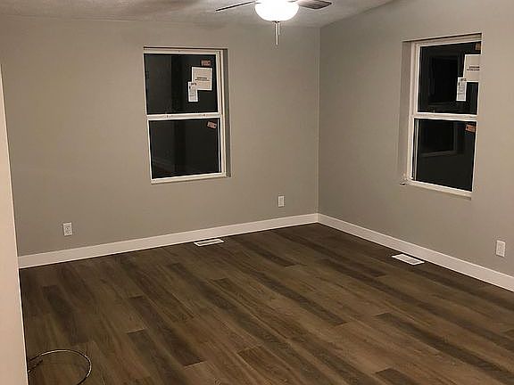 2nd image of 617 Della Ct