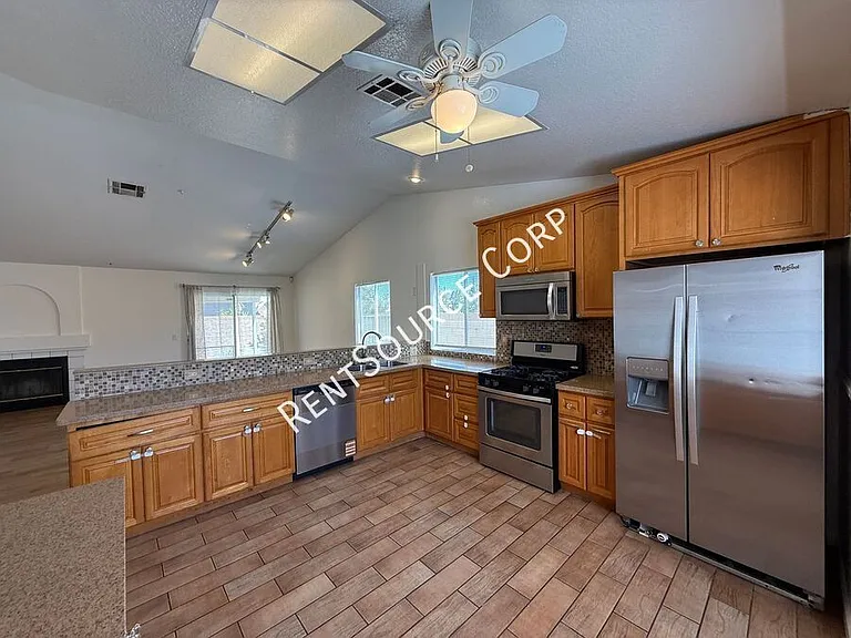 40333 Argyle Ln — Photo 6