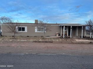 325 N 9th St W, Saint Johns, AZ 85936