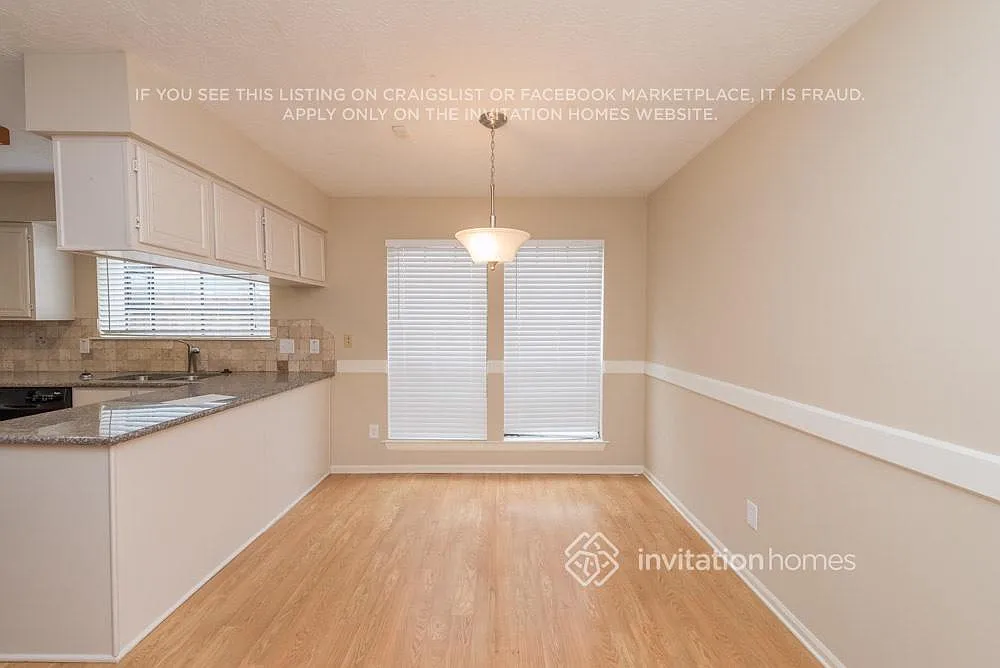 15119 Manorhill Dr Houston, TX 77062 — Photo 4