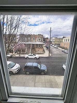 4th image of 68-23 76th St #1