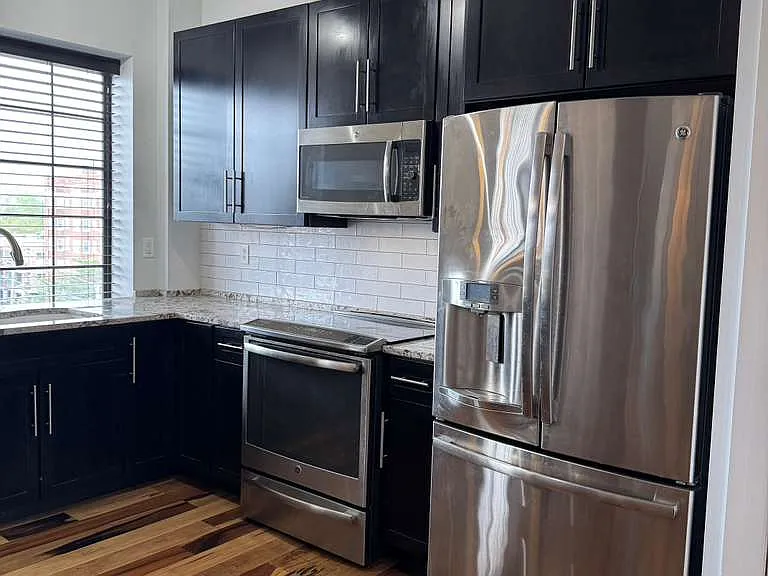 825 N Delaware St #5B — Photo 4