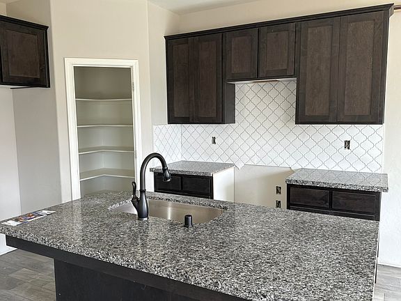 3rd image of 1129 E Harter Drive