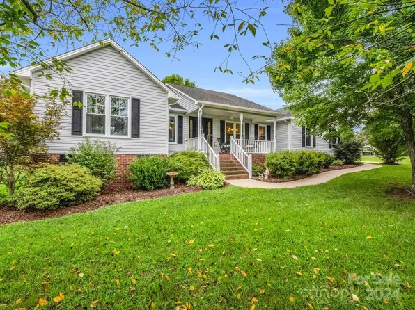 102 Eagle Spur Trl, Shelby, NC 28152