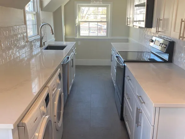 50 Puritan Rd Floor 2, Swampscott, MA 01907