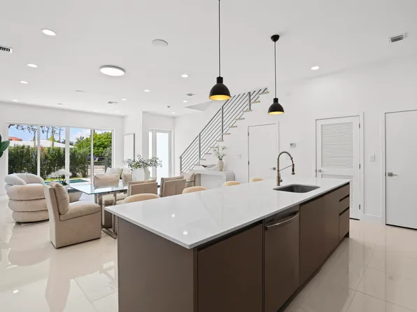 1807 NE 13 Street #1807, Fort Lauderdale, FL 33304