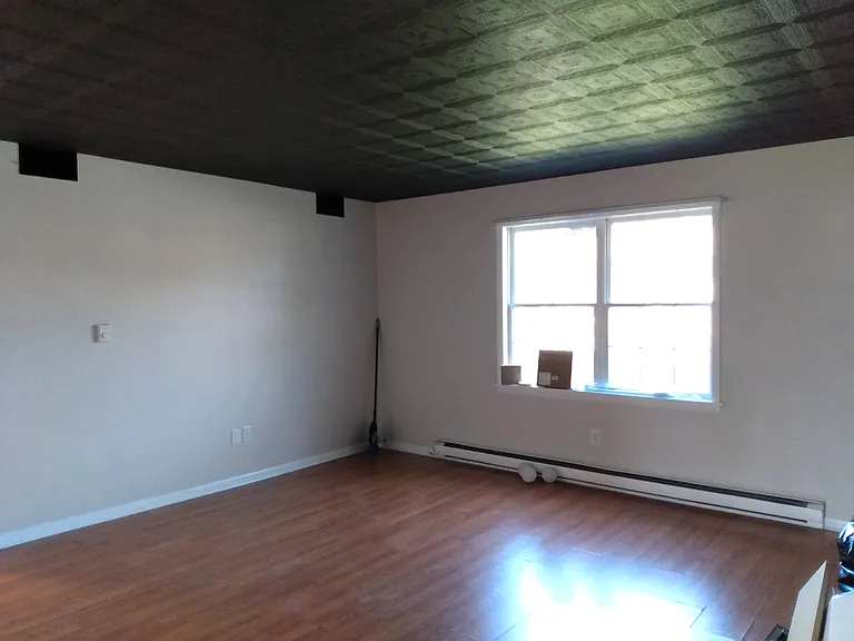 74 Horst Ave — Photo 4