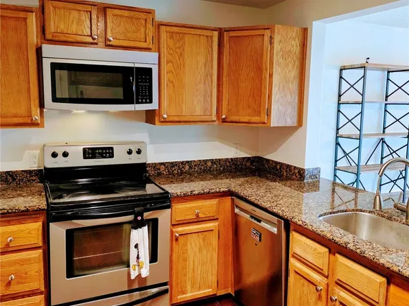12840 SE 40th Court #B12, Bellevue, WA 98006