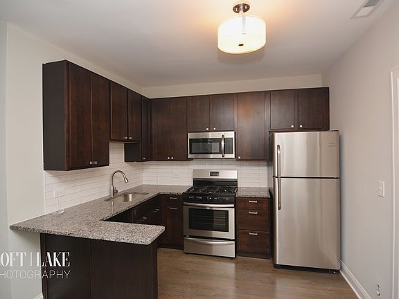 3rd image of 2435 S California Blvd #2-2727