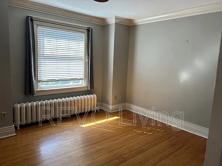 7 Centre St #ST5 — Photo 4