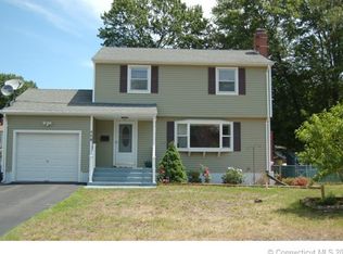 110 Jefferson Ln, East Hartford, CT 06118