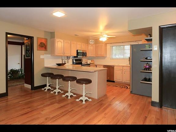 5th image of 4626 S 1175 W