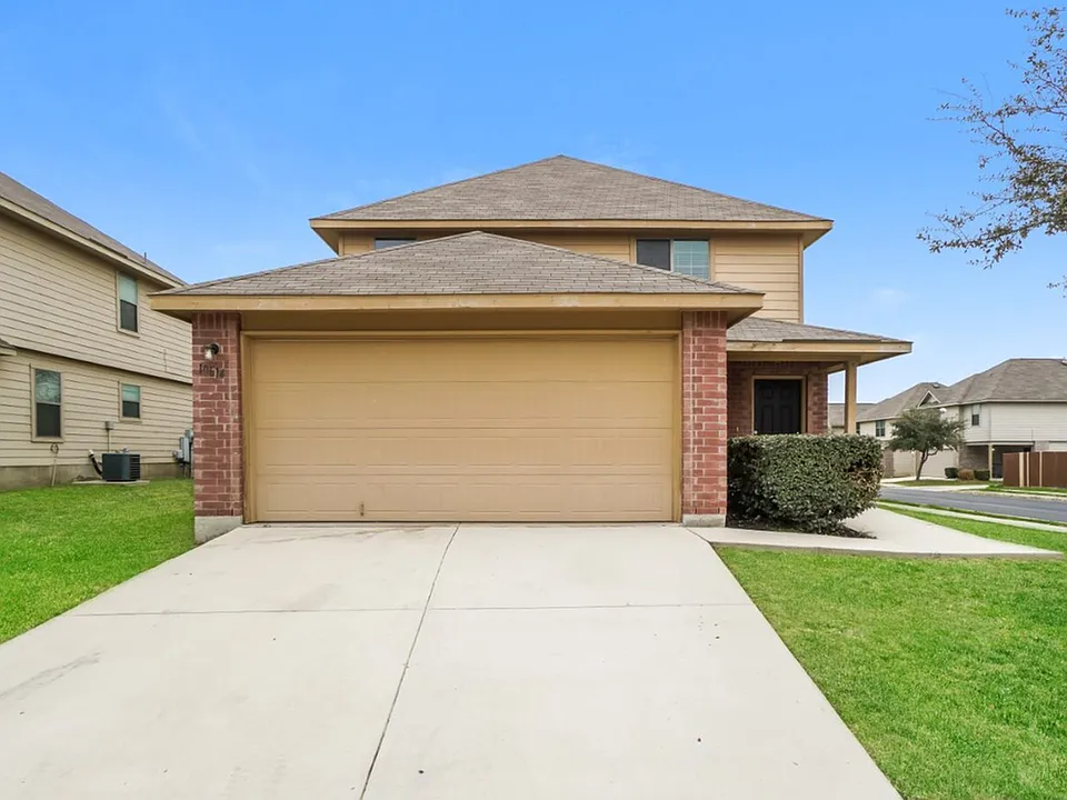 10614 Hunters Pond
