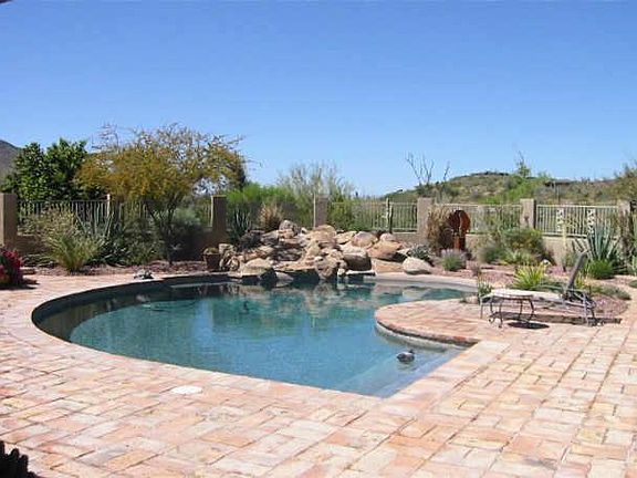 4th image of 1083 E BOULDER Drive
