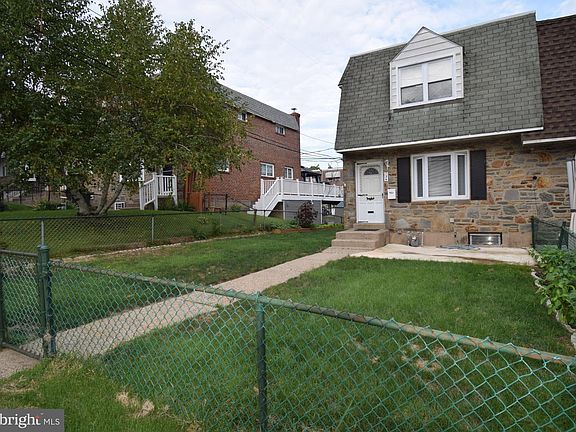2nd image of 735 Windsor Cir
