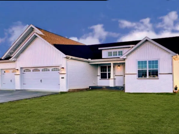 509 Wheatley Dr, Mahomet, IL 61853