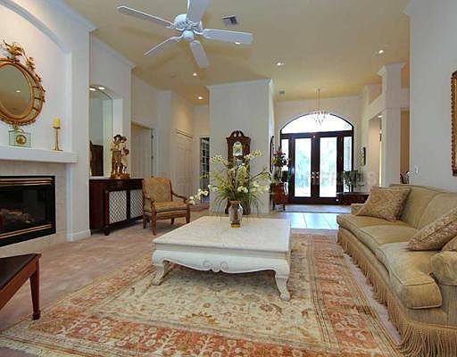 4th image of 15 N Cayman Isles Blvd