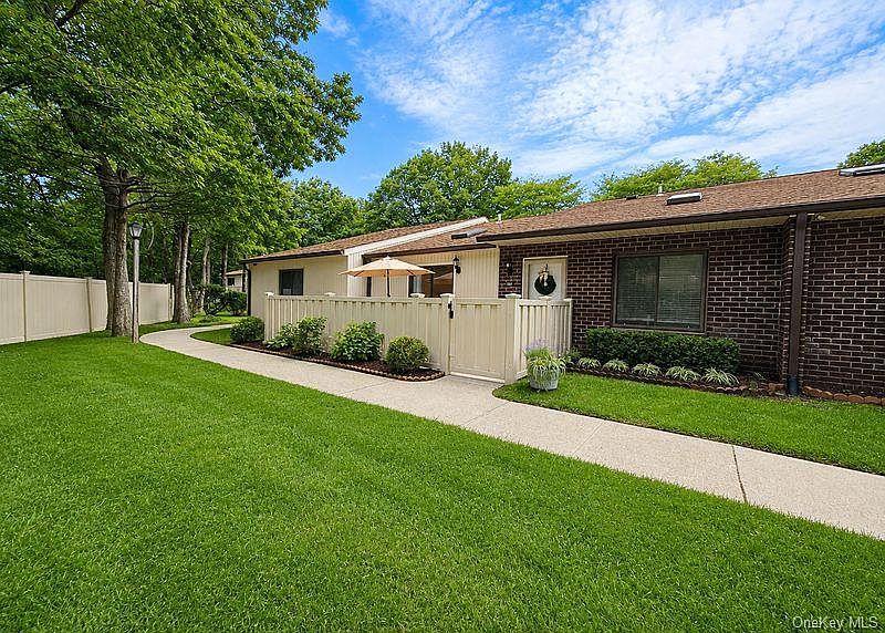 1st image of 188 Birchwood Road