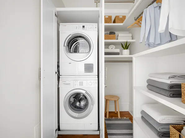 306 Bleecker Street image 4 of 8