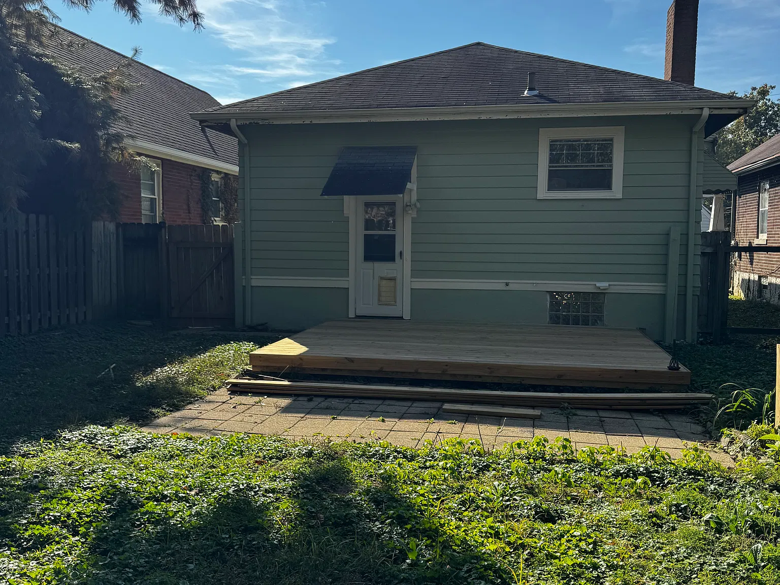 6904 Palmetto St — Photo 2