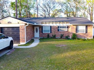 2702 PINEWOOD Boulevard N, Middleburg, FL 32068
