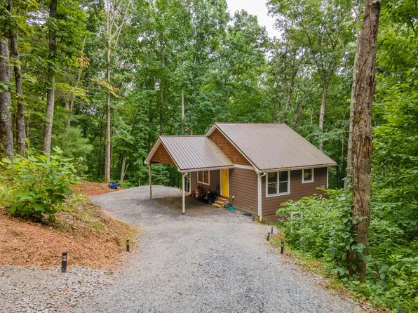 779 Rogers Rd, Franklin, NC 28734