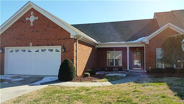 1st image of 114 Magnolia Glen Cir #114