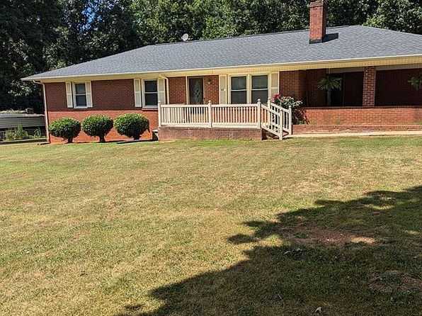 215 Suncrest Rd