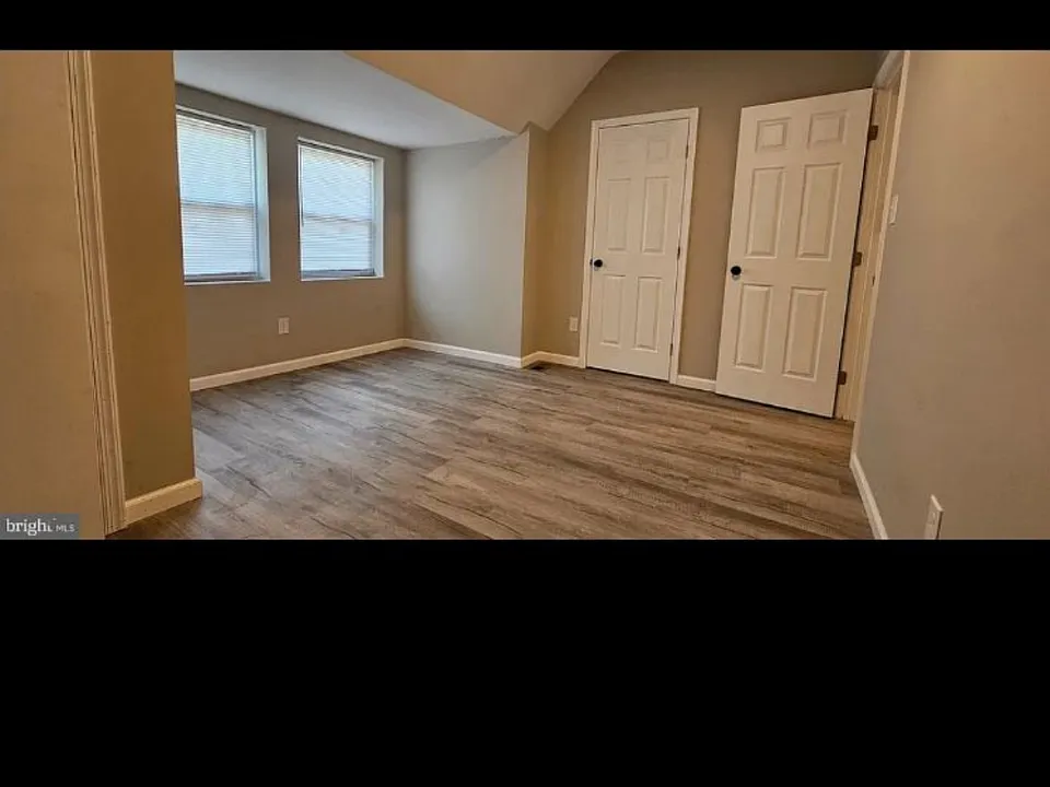 1318 W Rockland St #2