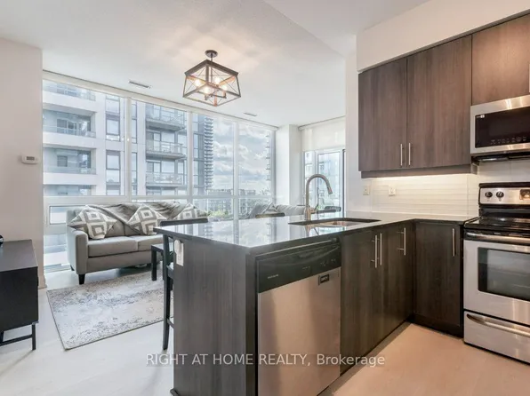 1185 The Queensway #618, Toronto, ON M8Z 0C6
