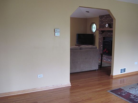 5th image of 11846 California Trl