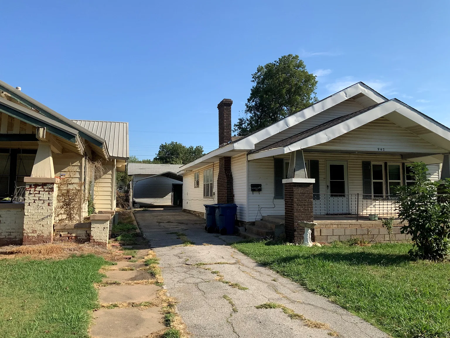 3 bed, 1.5 bath, 1291 sqft, $1,300 — Photo 4