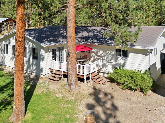 5th image of 516 Pebble Ln
