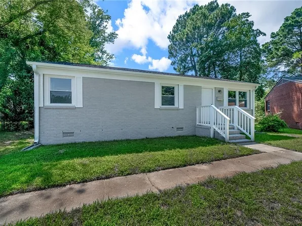 807 N Fallon Court, Hampton, VA 23661