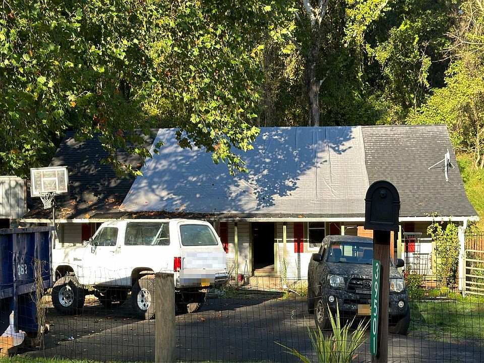 1st image of 39501 Tollhouse Rd
