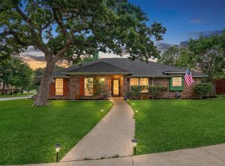 2108 Oakmeadow Pl, Bedford, TX 76021