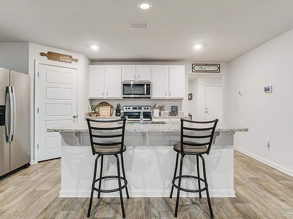 5th image of 7436 Oak Lake Blvd