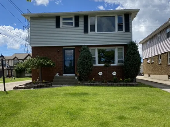 335 Joseph Dr, Tonawanda, NY 14150
