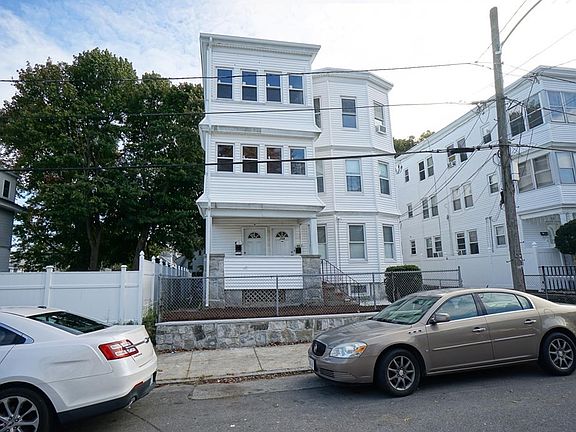 4th image of 117-119 Dorchester St