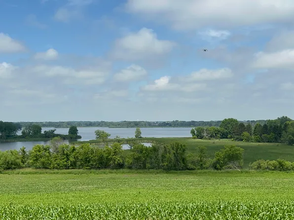 N5625 W Horseshoe Rd, Horicon, WI 53032