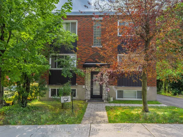 108 Lebrun St #4, Ottawa, ON K1L 5C9