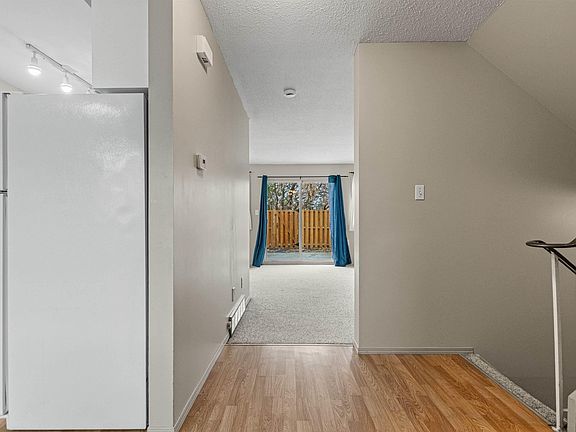 2nd image of 55 Royal Rd NW