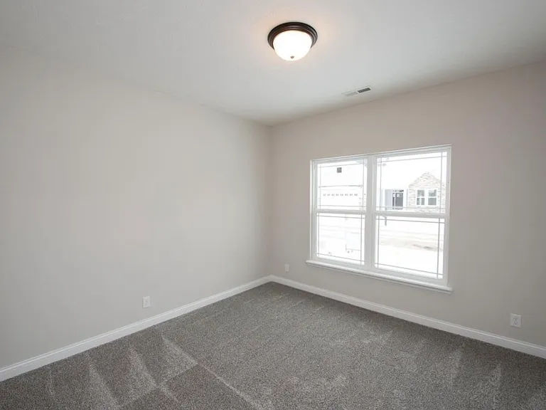 3443 Langford Way W — Photo 10