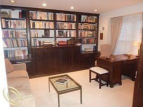 4th image of 4324 Knightsbridge Ln #1
