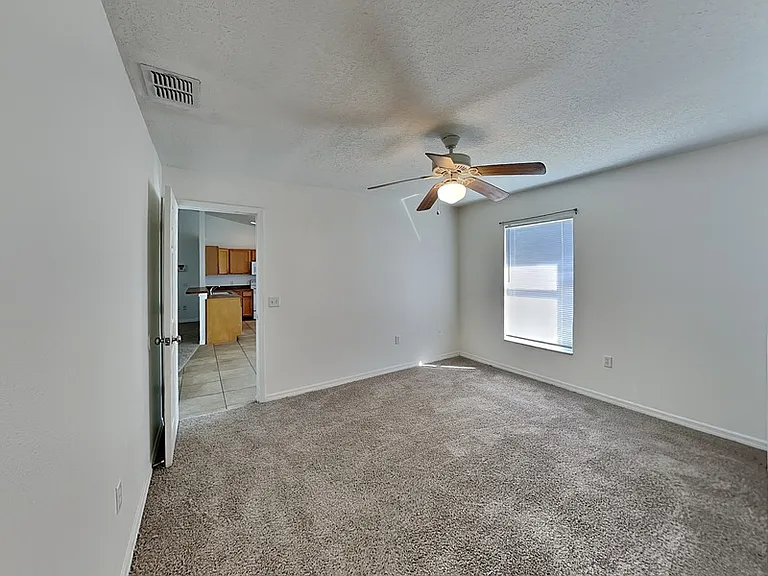 1406 Orlando Pl — Photo 9