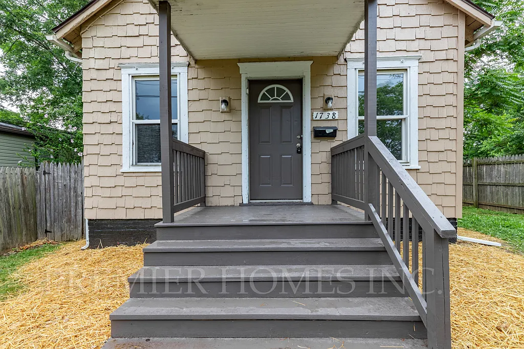 2 bed, 680 sqft, $1,395 — Photo 1