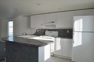 4th image of 256 Leisure Ln