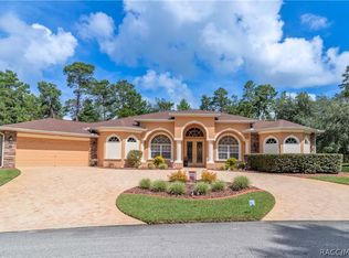24 Dianthus Ct, Homosassa, FL 34446