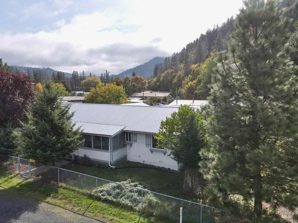 619 Broadway Ave, Kooskia, ID 83539