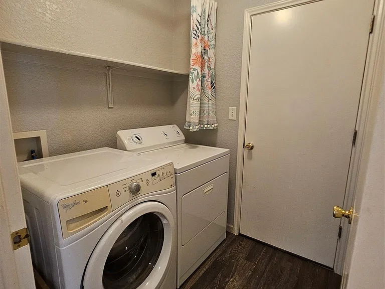 174 Prairie Springs Loop — Photo 16